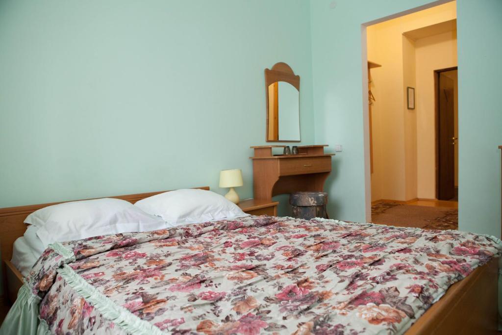 Ялинка Готель Vyshkiv Habitación foto